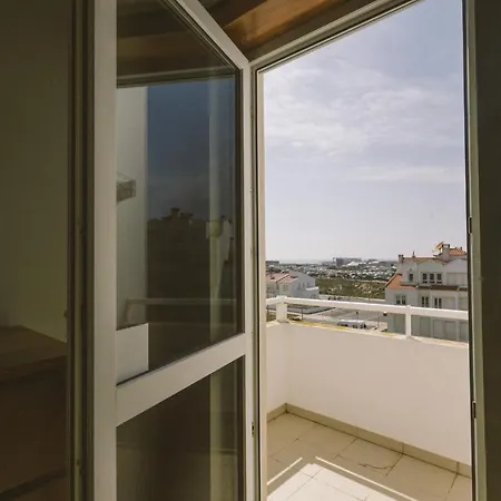 Apartment 34 - West Sea House *